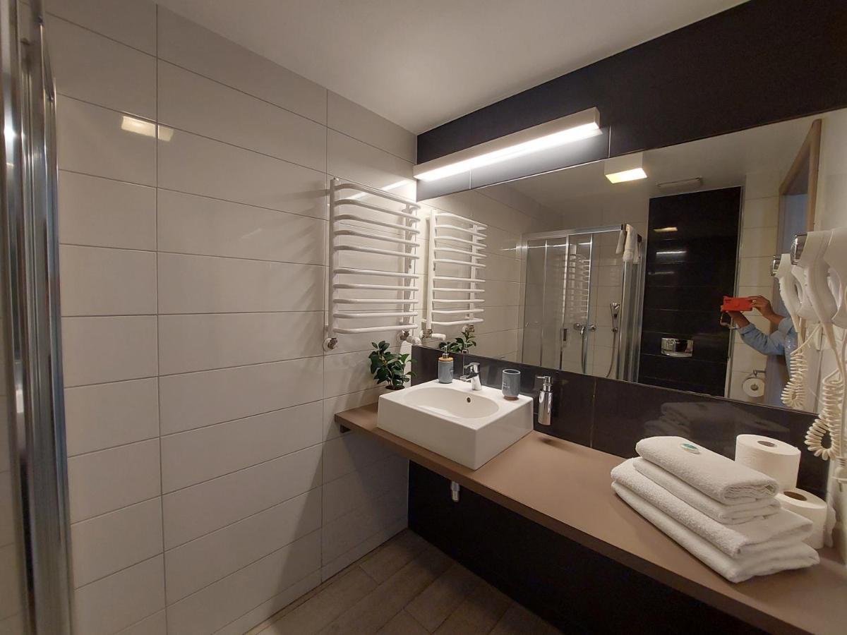 Apartament Sienna Czarna Gora Ischgl 18 Ngoại thất bức ảnh